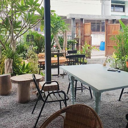 צ'יאנג מאי Pa Rang Cafe & Art Stay מראה חיצוני תמונה
